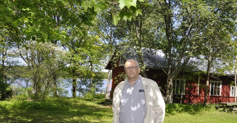 Kalevi Kallonen på Eknäs campingområdet.