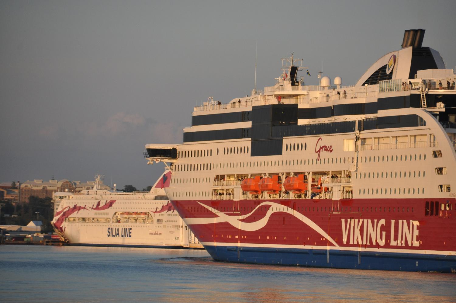 Ett Vikiing Line fartyg