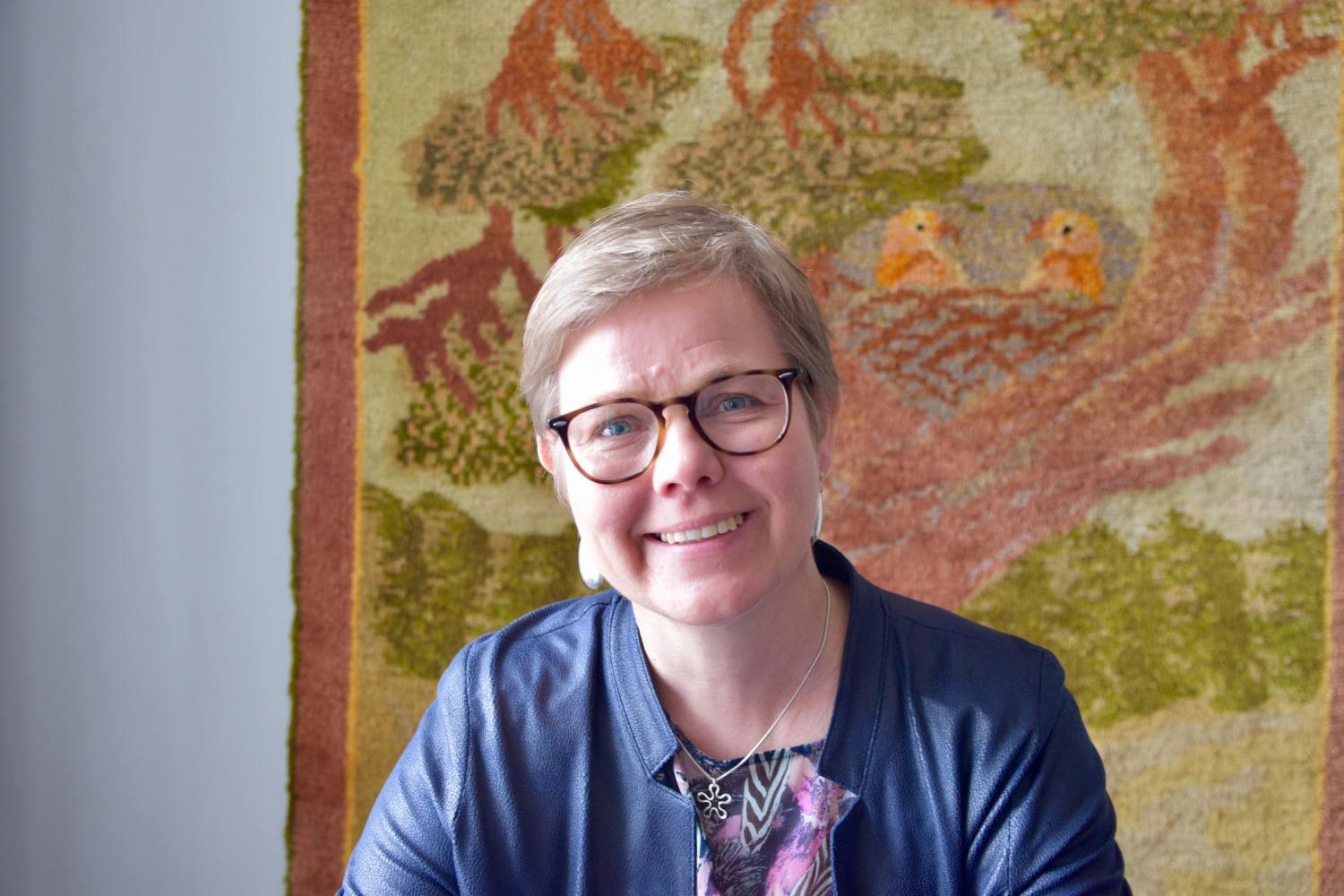 Leende kvinna.