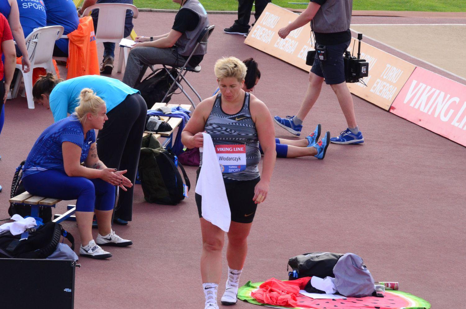 Anita Wlodarczyk efter sitt kast under damernas släggkastning. Paavo Nurmi Games 2019