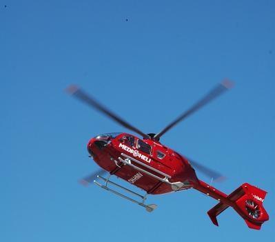 Läkarhelikopter.