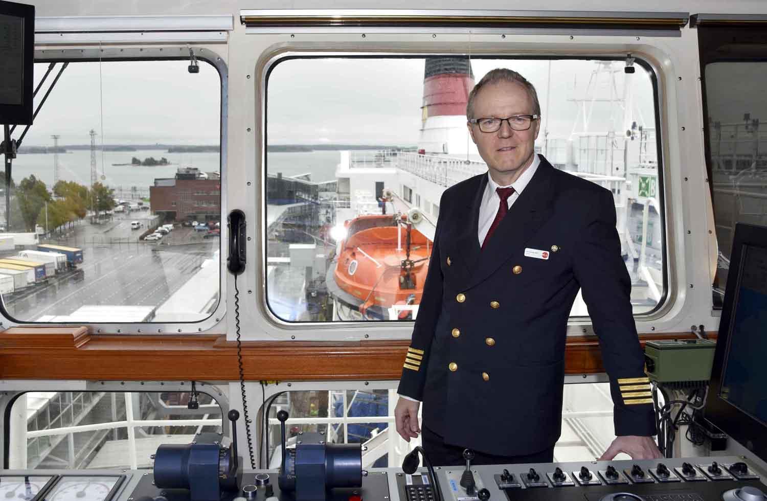 Kapten på fartygsbrygga