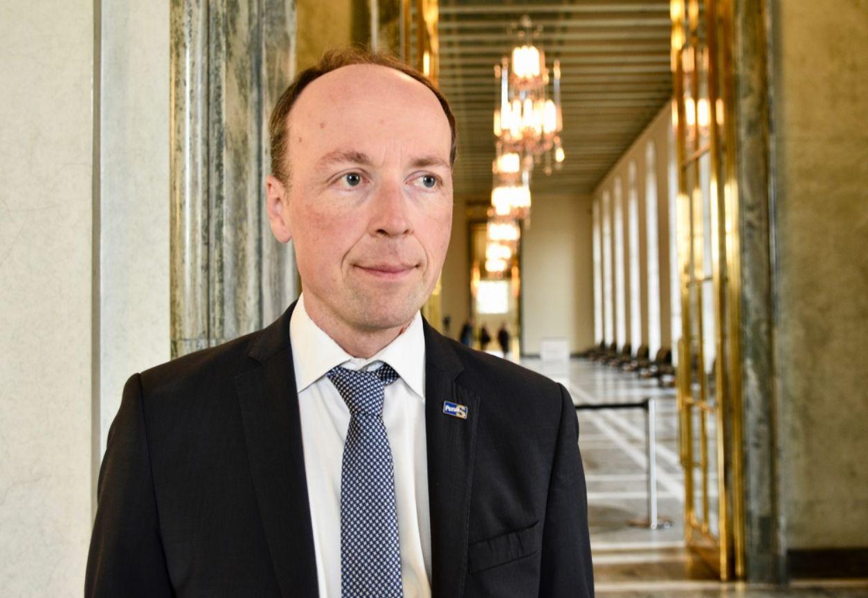 En politiker,Jussi Halla-Aho