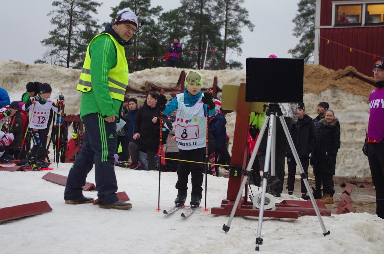 Guldmedaljören Akseli Heinonen i H8 på startsträcket