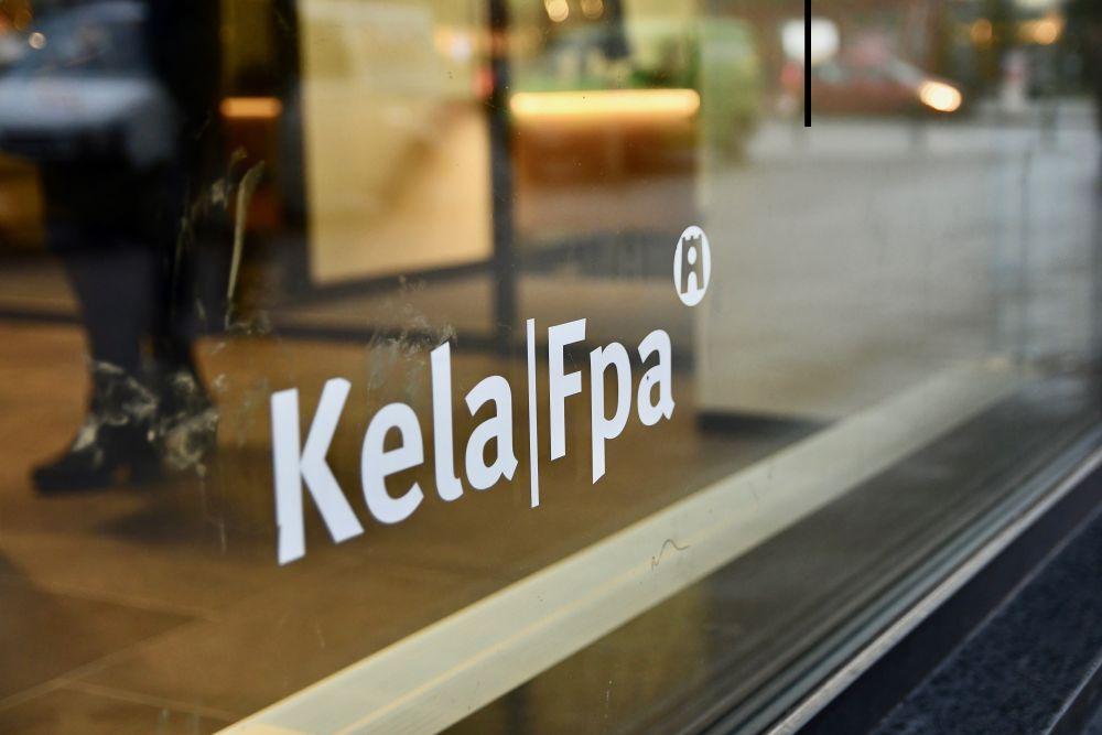 Fönster med texten Kela, Fpa.