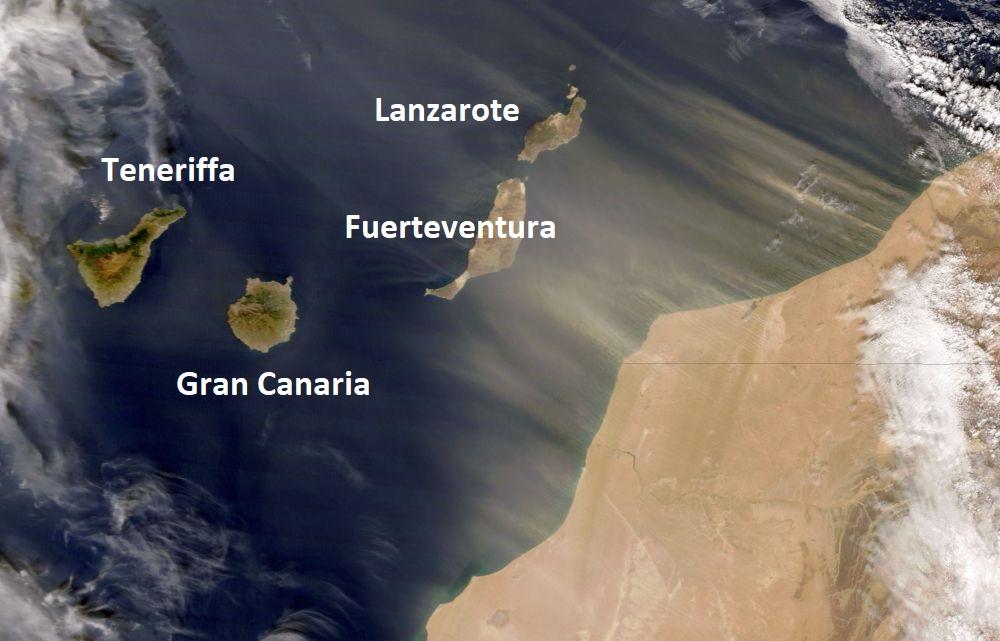 Satellitbild över Kanarieöarna och västra Sahara