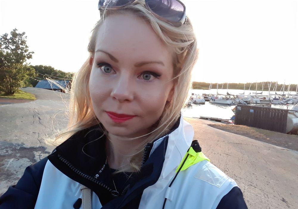 Kvinna