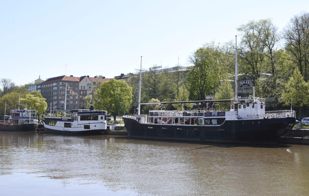 Åbåtar i Aura å