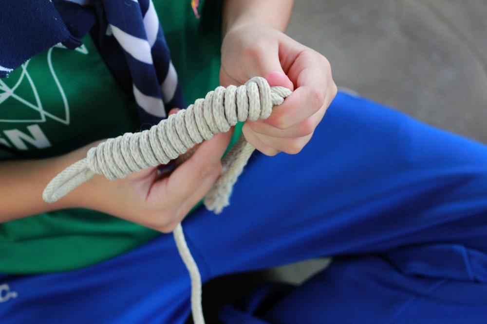 scout knyter knop.